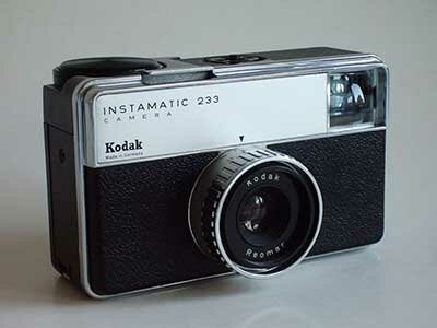 Kodak_Instamatic_233.jpg